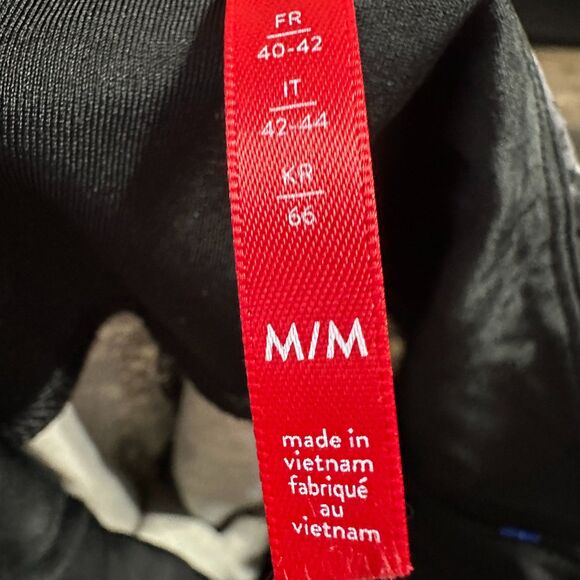 Spanx Faux Leather Snake Shine Leggings Size Medium Black Grey Slimming - Picture 3 of 4